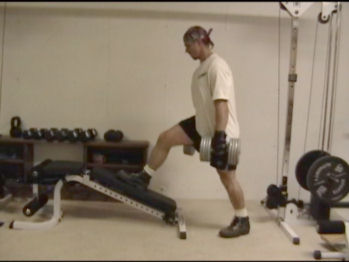 Incline Dumbell Lunges For Healthy Knees