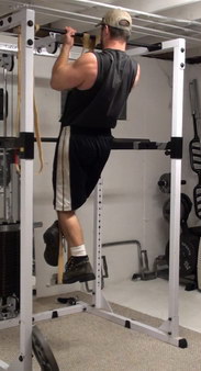 Build a Wider, Thicker Back With This 6-Part Drop Set For Chin-Ups