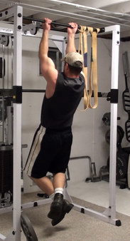 Build a Wider, Thicker Back With This 6-Part Drop Set For Chin-Ups