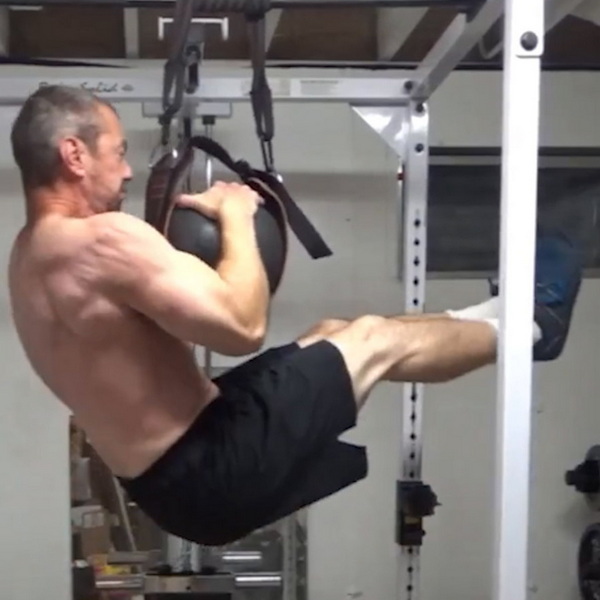 Open Hand Pull-Ups