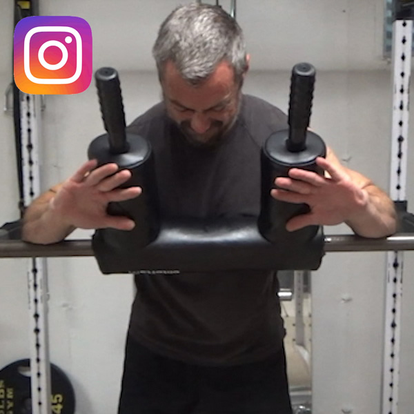 Safety Squat Bar Wrist and Finger Extensor Curls