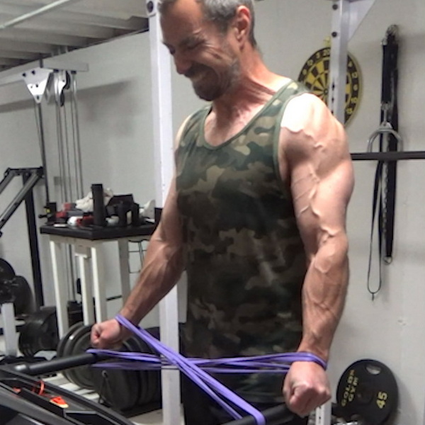 Bandcuff Lateral Delt Treadmill Walking